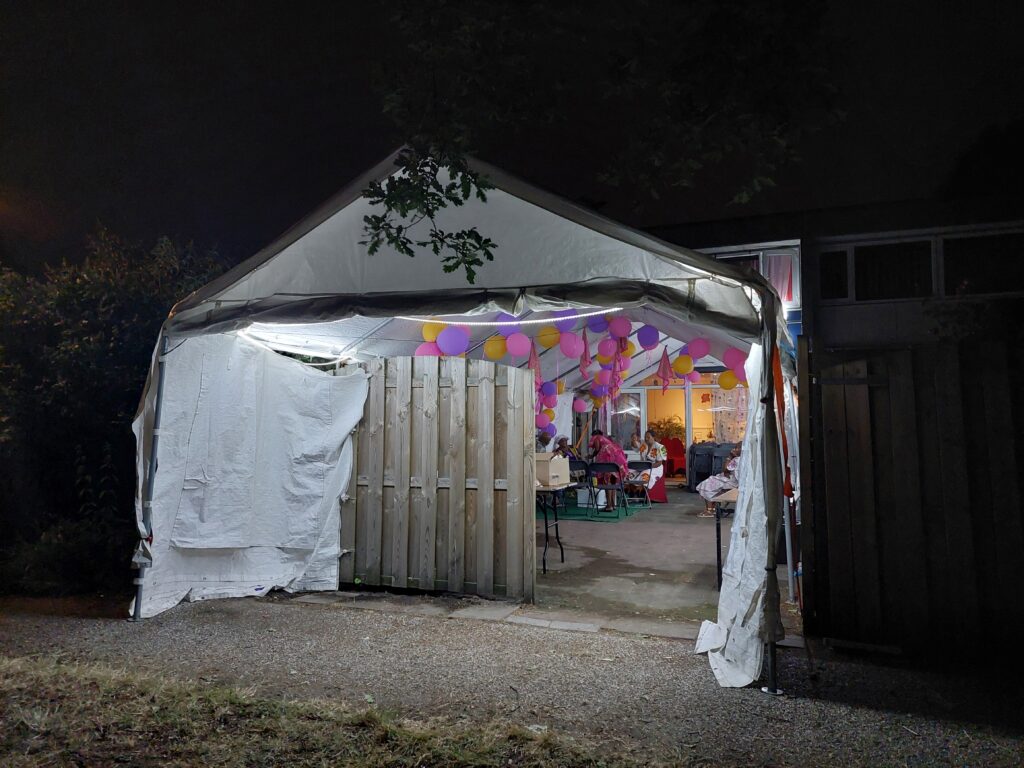 Afbeelding #1 van Stuard K.